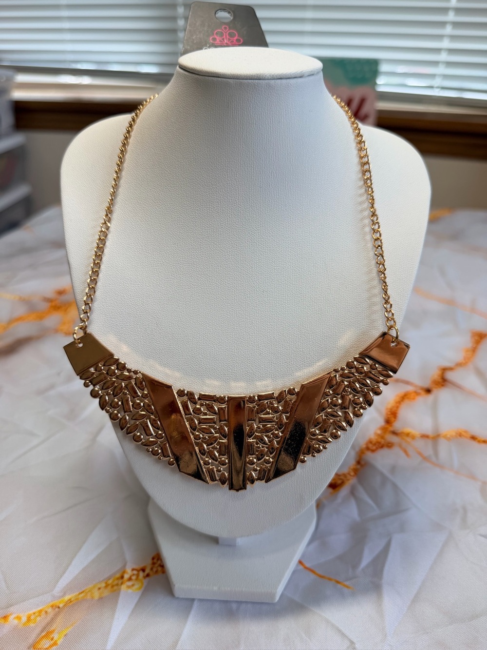 Terra Trailbreaker Necklace and earring set NWT!